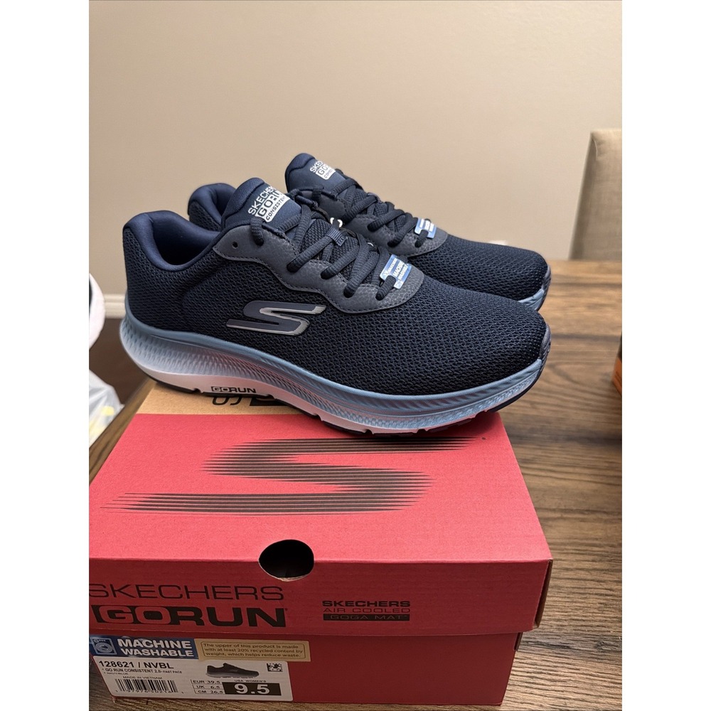 Skechers GO RUN Consistent 2.0 Women's Navy Running Shoes Size 9.5 …R3